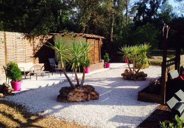 La Bastide De L'Issole Apartman Besse-sur-Issole Szoba fotó